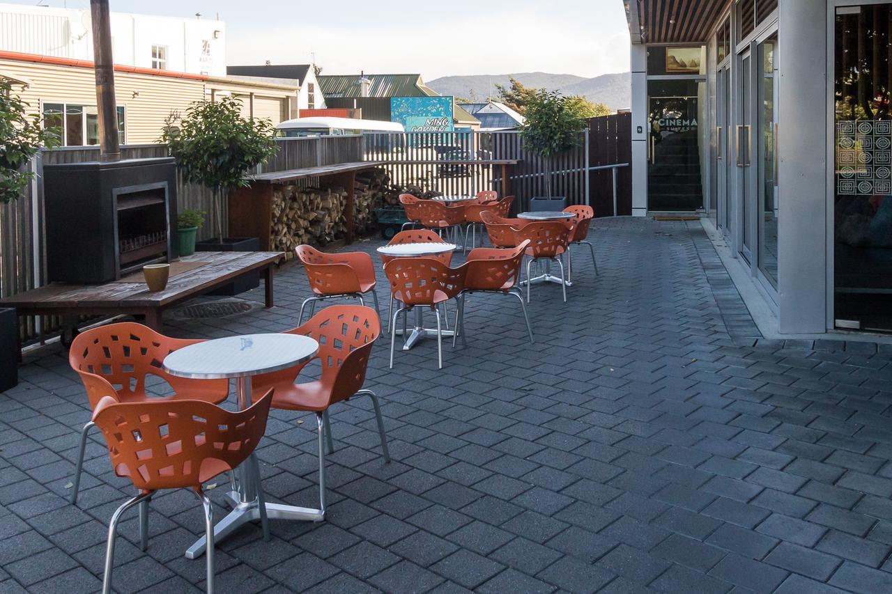 The Cinema Suites Te Anau Εξωτερικό φωτογραφία