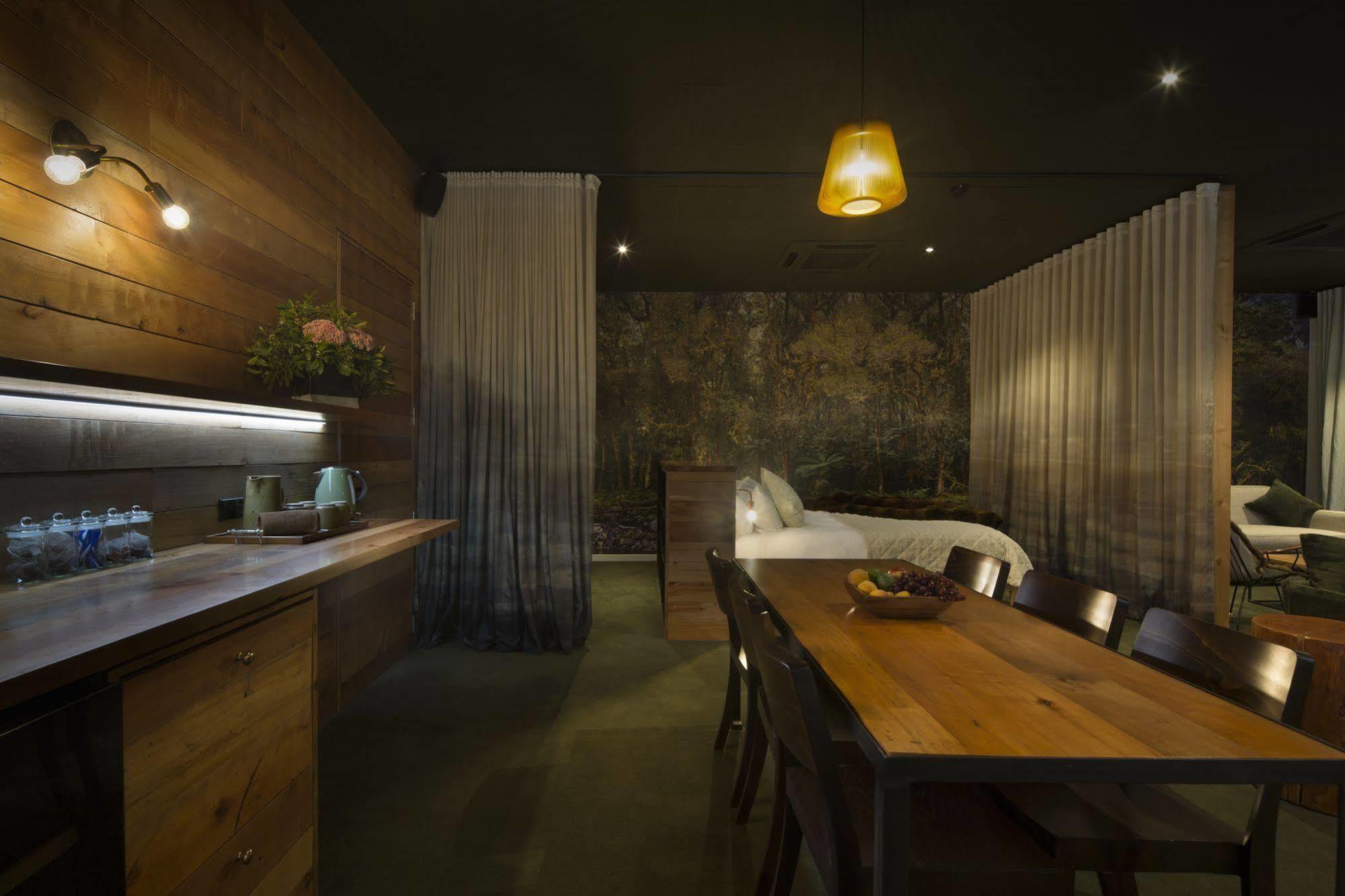 The Cinema Suites Te Anau Εξωτερικό φωτογραφία
