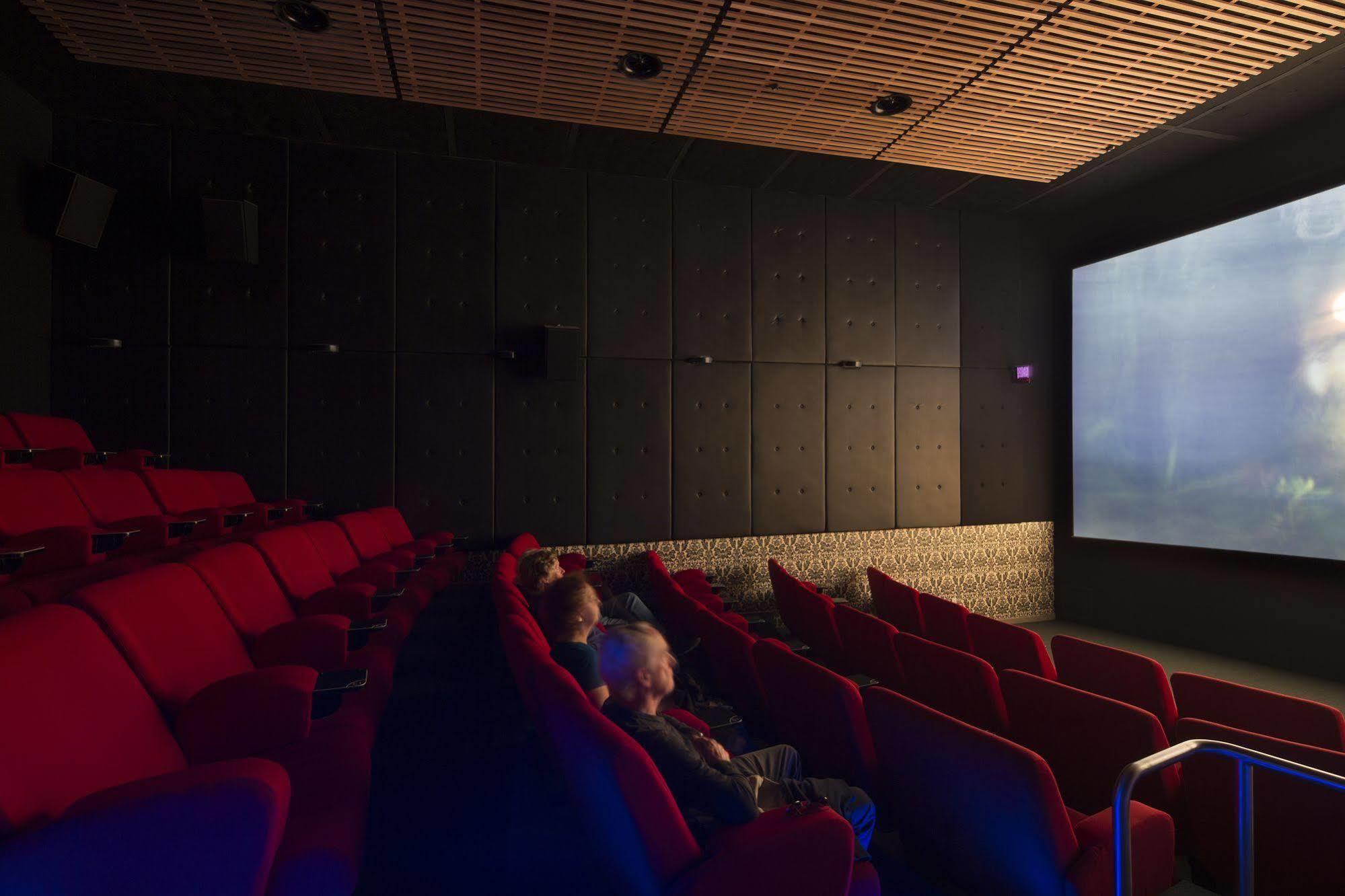 The Cinema Suites Te Anau Εξωτερικό φωτογραφία